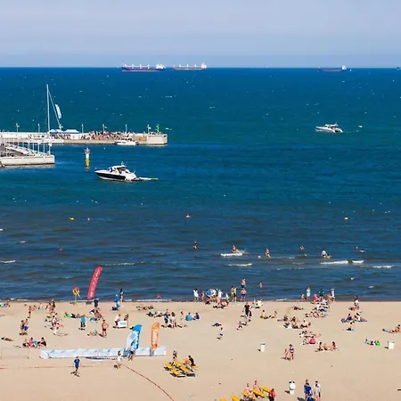 Lovely Terrace With Car Place Апартаменты