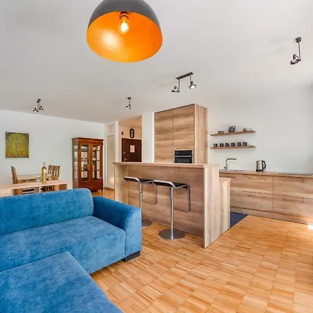 Апартаменты Lovely Terrace With Car Place Сопот