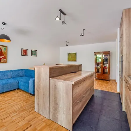 Апартаменты Lovely Terrace With Car Place Сопот